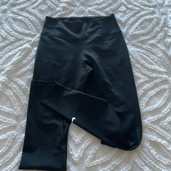 NIKE Dri-Fit workout leggings - Picture 1 of 3